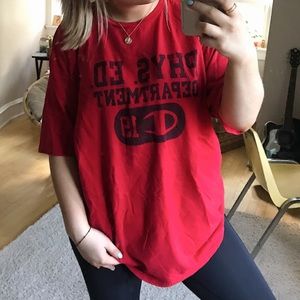 red oversized champion tee